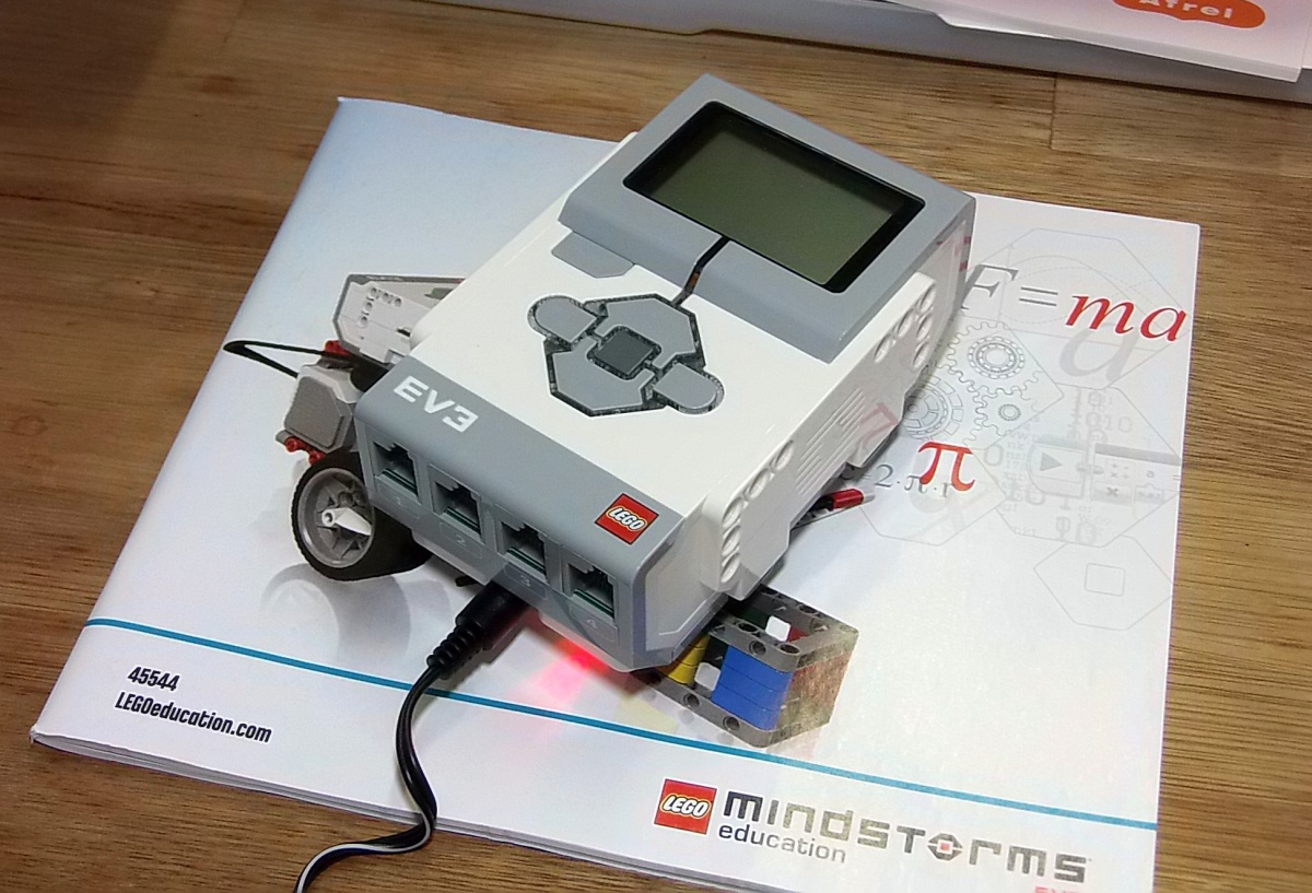 最安価格挑戦 レゴ 本体とバッテリー マインドストームEV3 知育玩具